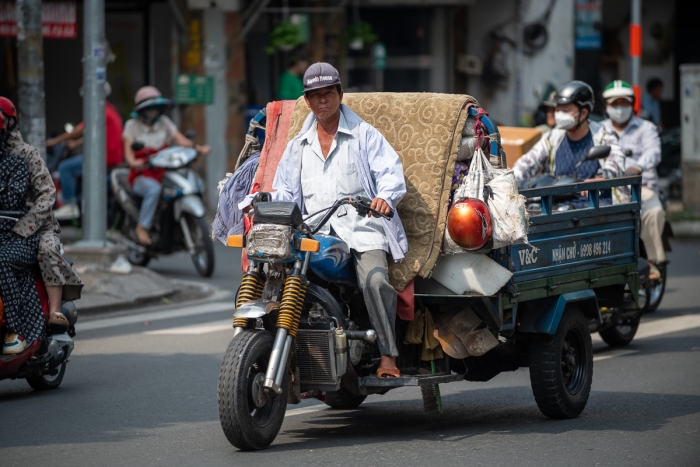 Moyens de transport à Saigon, Vietnam - Photo : © Sebastien Desnoulez Photographe Auteur