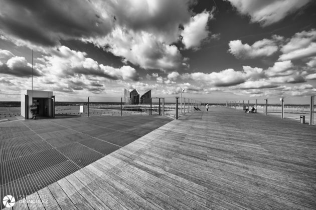 Terrasse de la Grande Arche de la Défense - Photo architecture : © Sebastien Desnoulez photographe