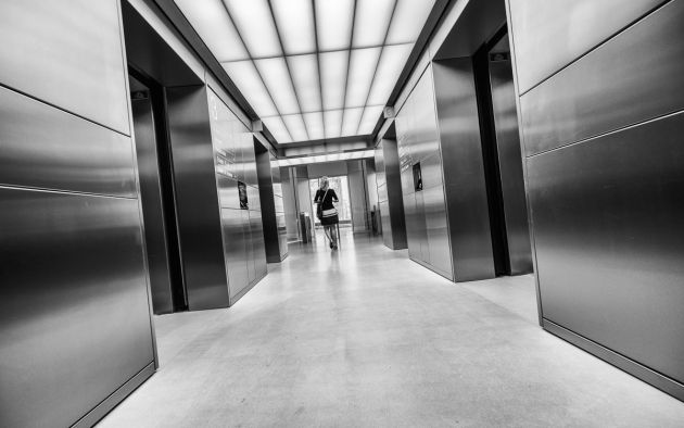 Enjoy your week-end - Grande Arche de La Défense - Photo : © Sebastien Desnoulez Photographe Auteur