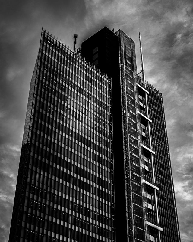 Evil Communication Tower Serie Darkchitecture photo Sebastien Desnoulez photographe auteur