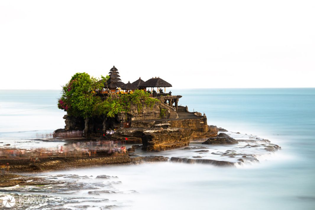 Ghosts of Tanah Lot Bali Photo Sebastien Desnoulez Photographe Auteur B