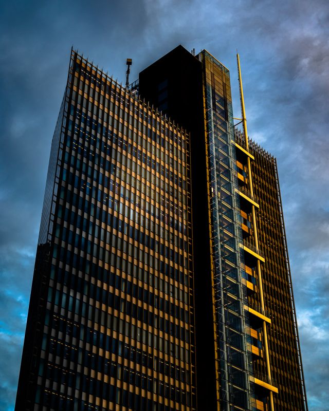 Evil communication tower - Photo : © Sebastien Desnoulez photographe d'architecture